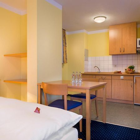 Acora Karlsruhe Zentrum Living The City - Apartments Екстериор снимка