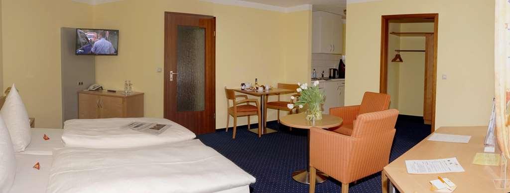 Acora Karlsruhe Zentrum Living The City - Apartments Екстериор снимка