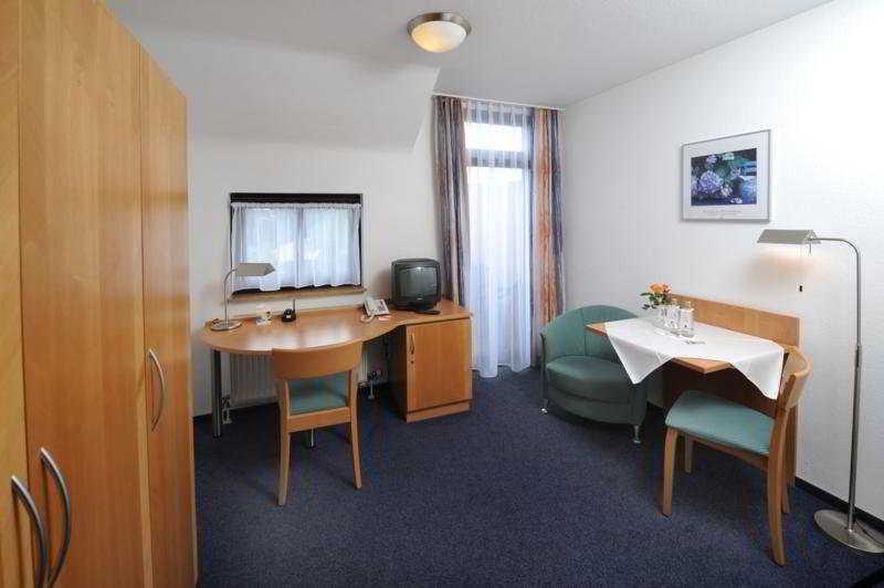 Acora Karlsruhe Zentrum Living The City - Apartments Екстериор снимка