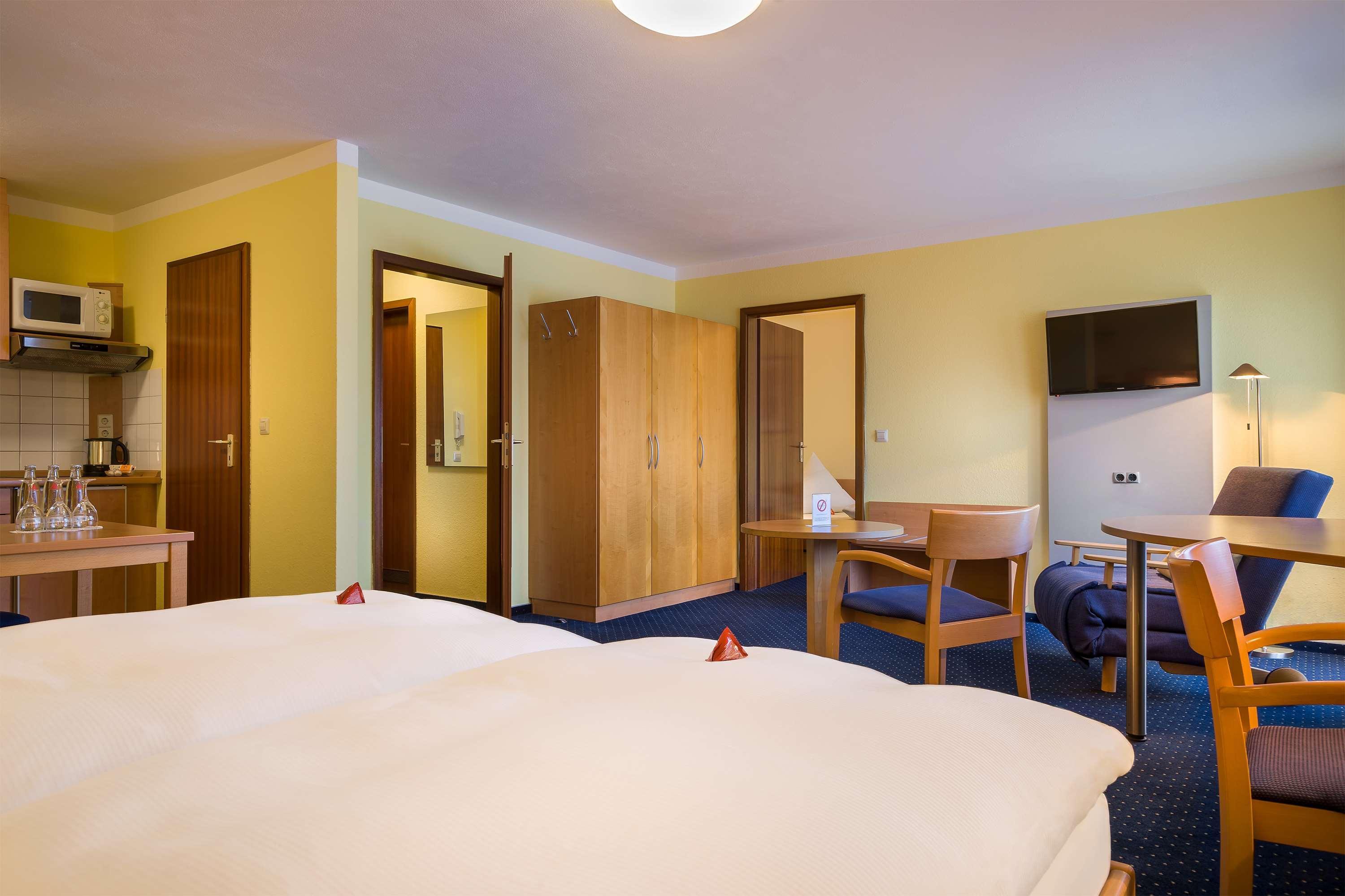Acora Karlsruhe Zentrum Living The City - Apartments Екстериор снимка