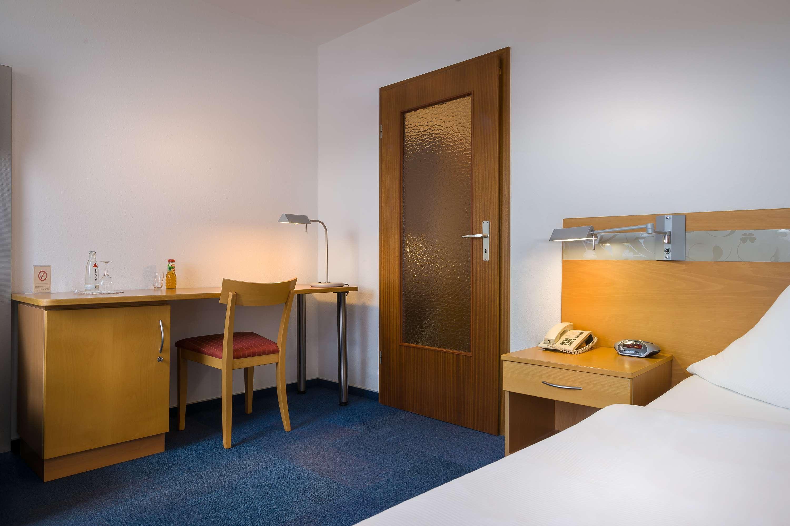 Acora Karlsruhe Zentrum Living The City - Apartments Екстериор снимка