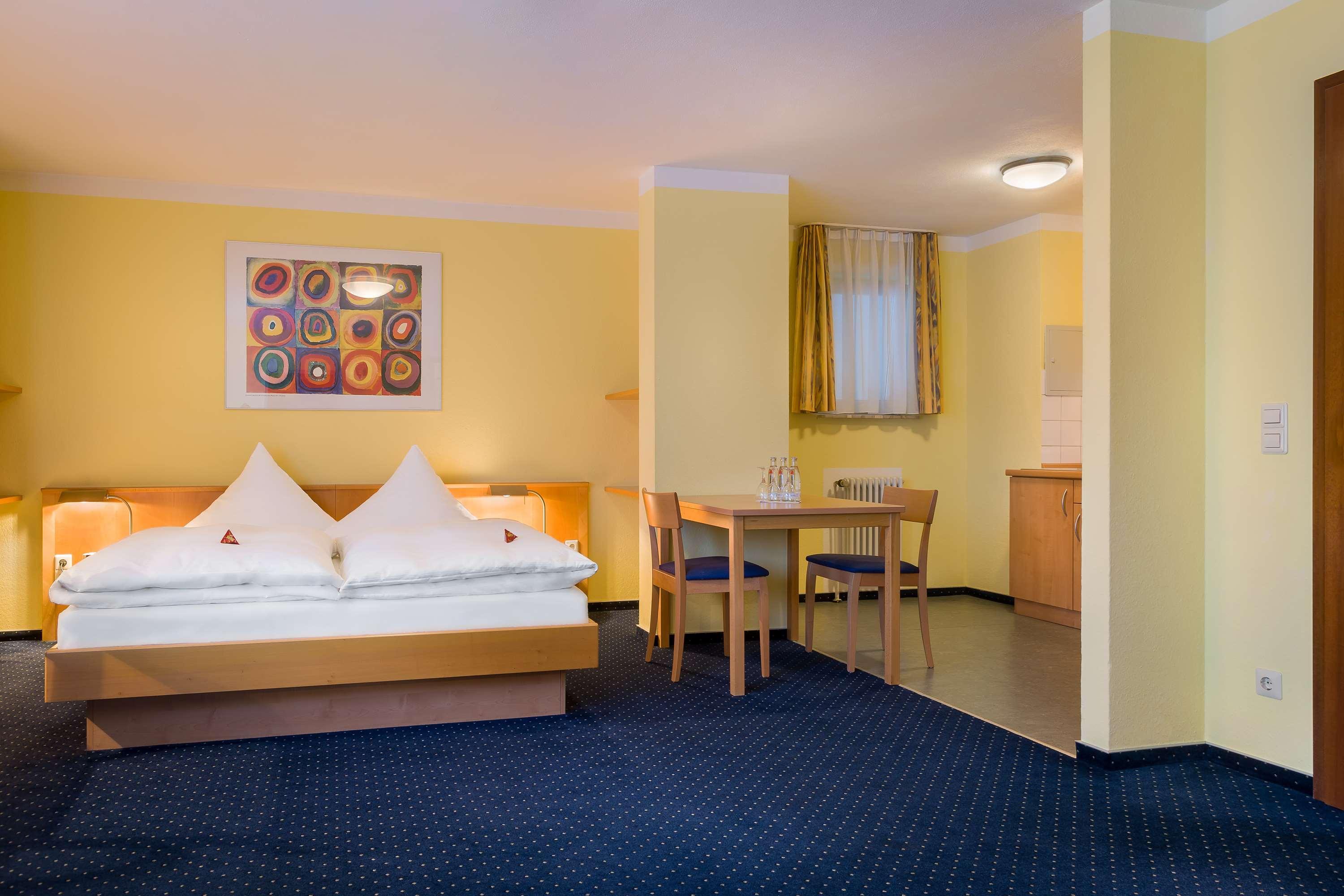 Acora Karlsruhe Zentrum Living The City - Apartments Екстериор снимка