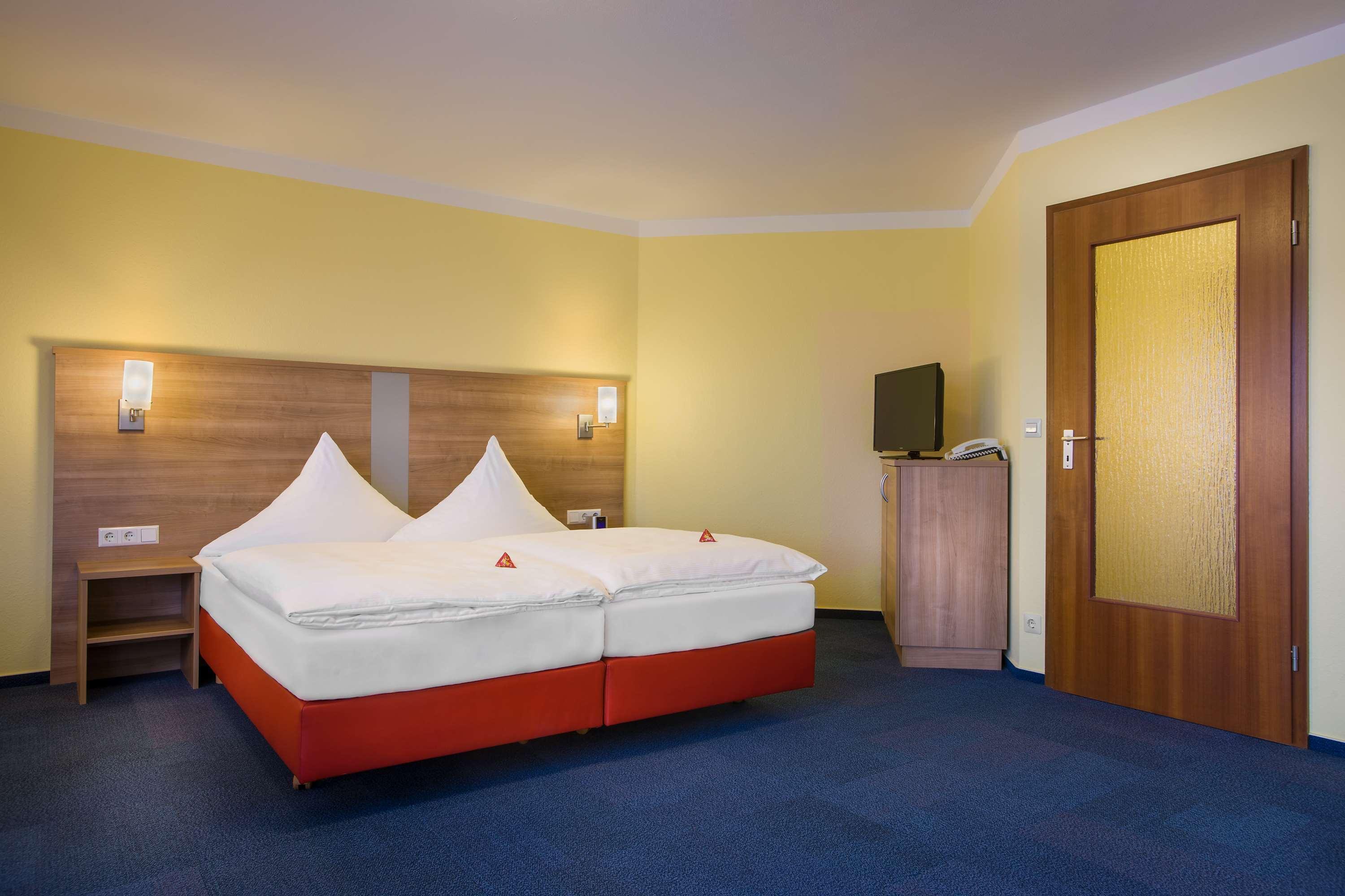 Acora Karlsruhe Zentrum Living The City - Apartments Екстериор снимка