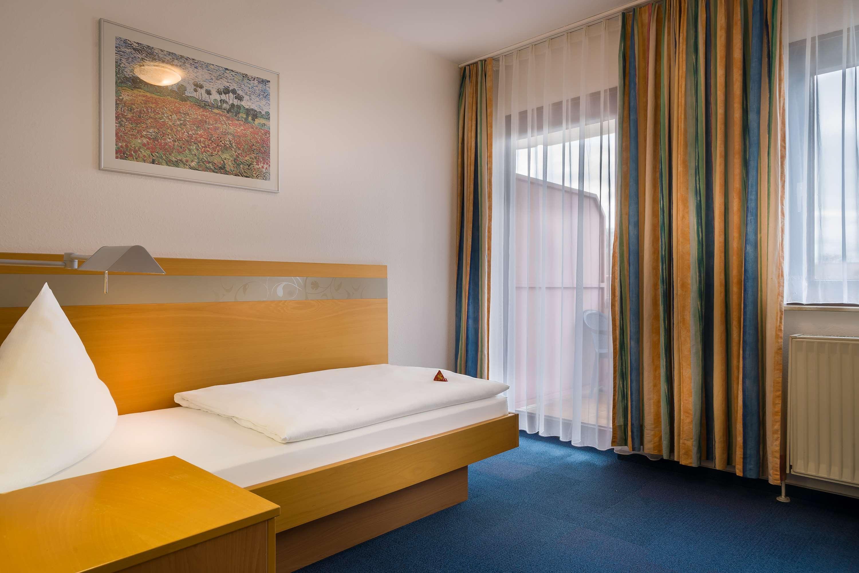 Acora Karlsruhe Zentrum Living The City - Apartments Екстериор снимка