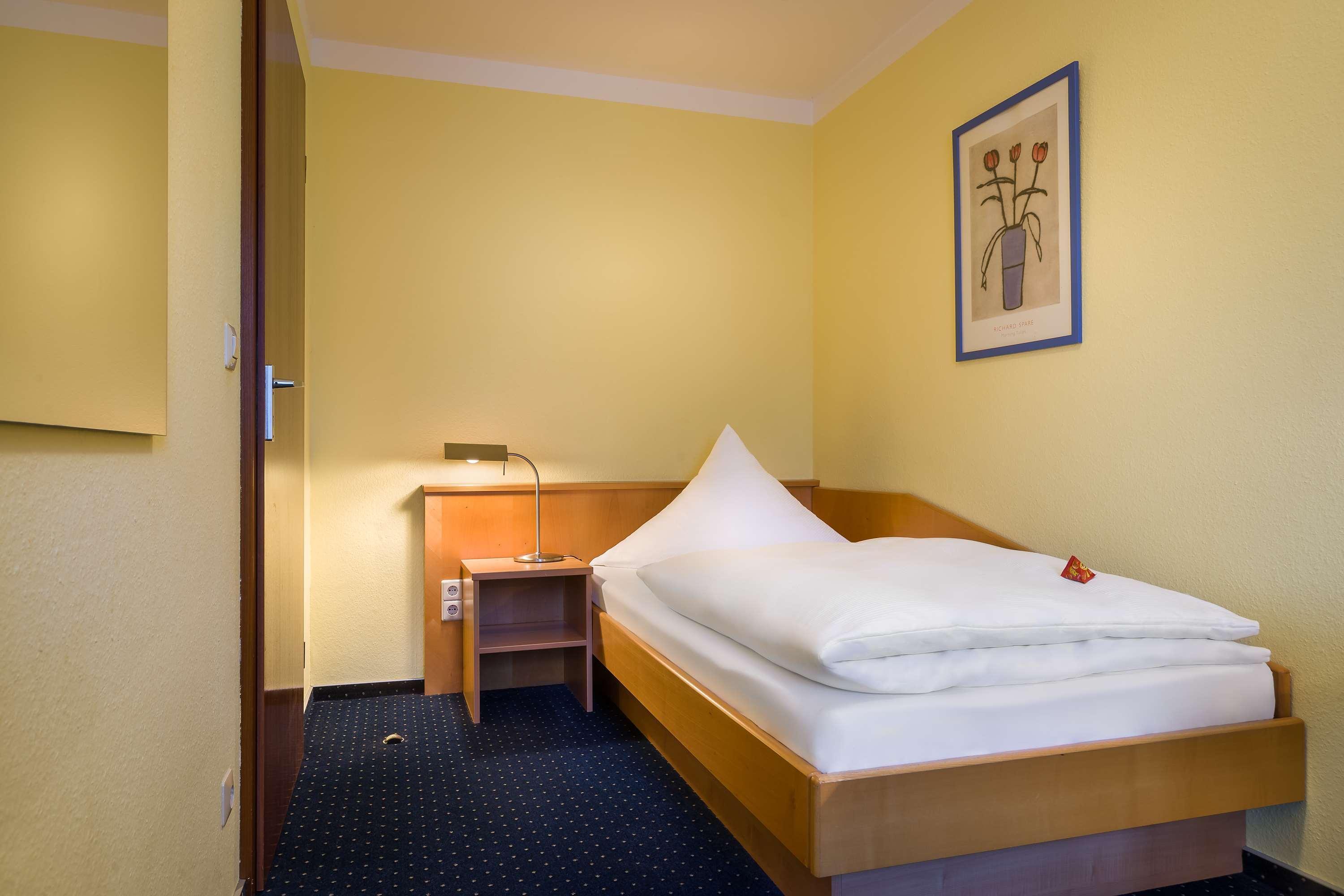 Acora Karlsruhe Zentrum Living The City - Apartments Екстериор снимка