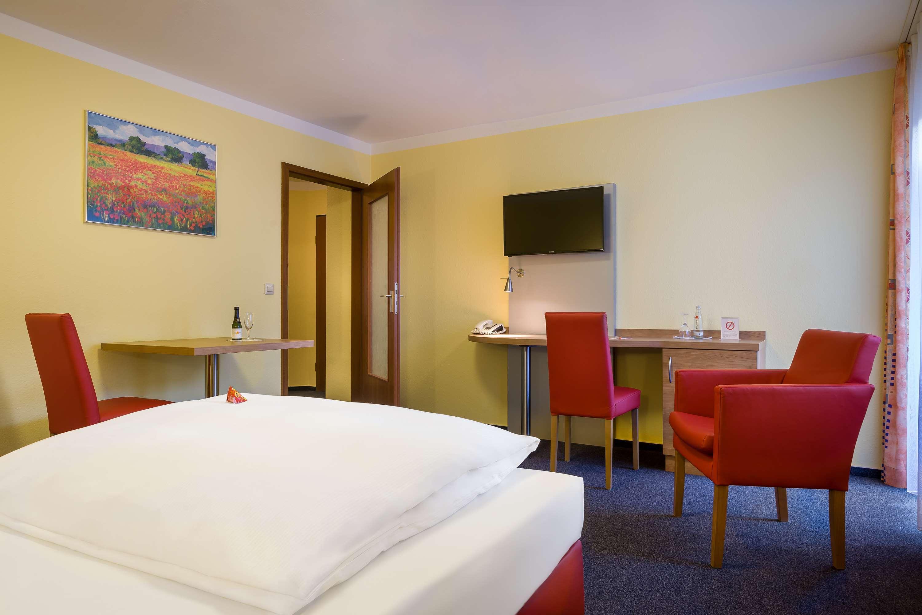 Acora Karlsruhe Zentrum Living The City - Apartments Екстериор снимка