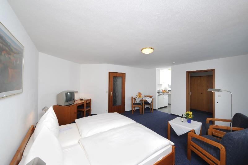 Acora Karlsruhe Zentrum Living The City - Apartments Екстериор снимка